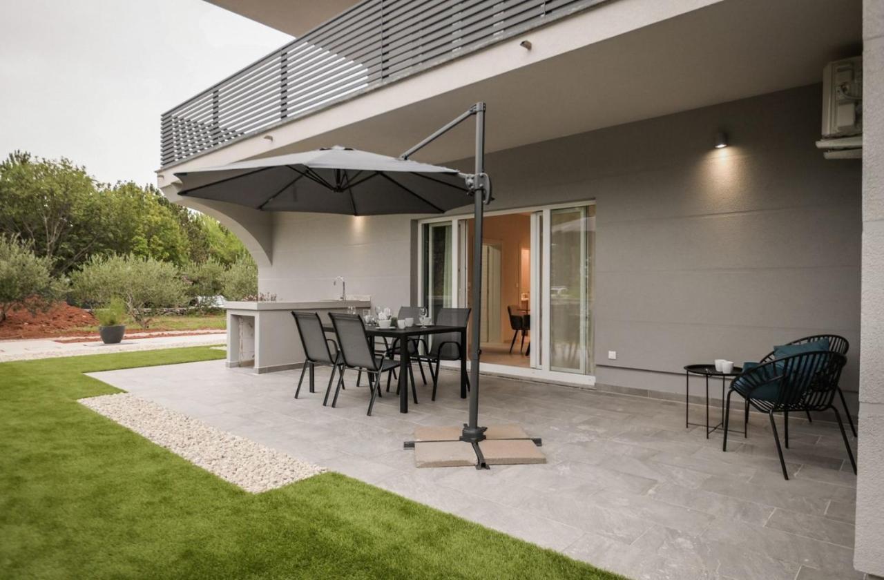 Luxury Apartments Villa Lacrima Silo  Exterior photo